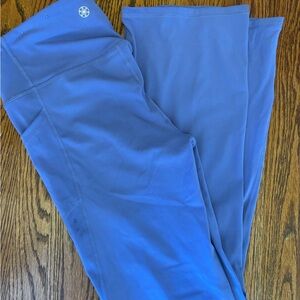 Periwinkle Flare Leggibgs GAIAM